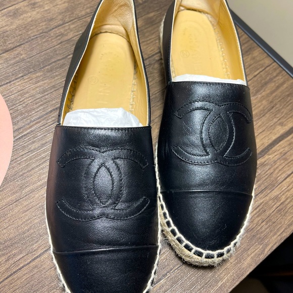 Chanel Black Espadrilles - Picture 4 of 15
